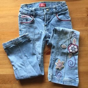 Levi’s Embroidered Flare Jeans